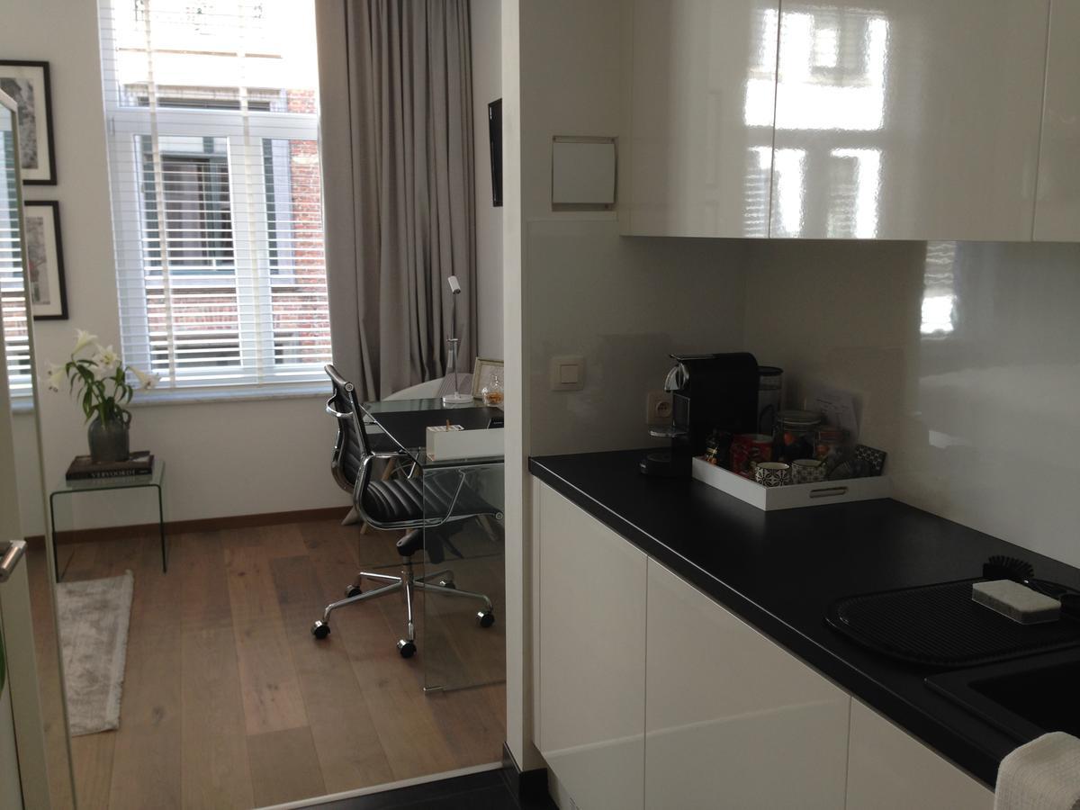 Antwerp Business Suites Bagian luar foto