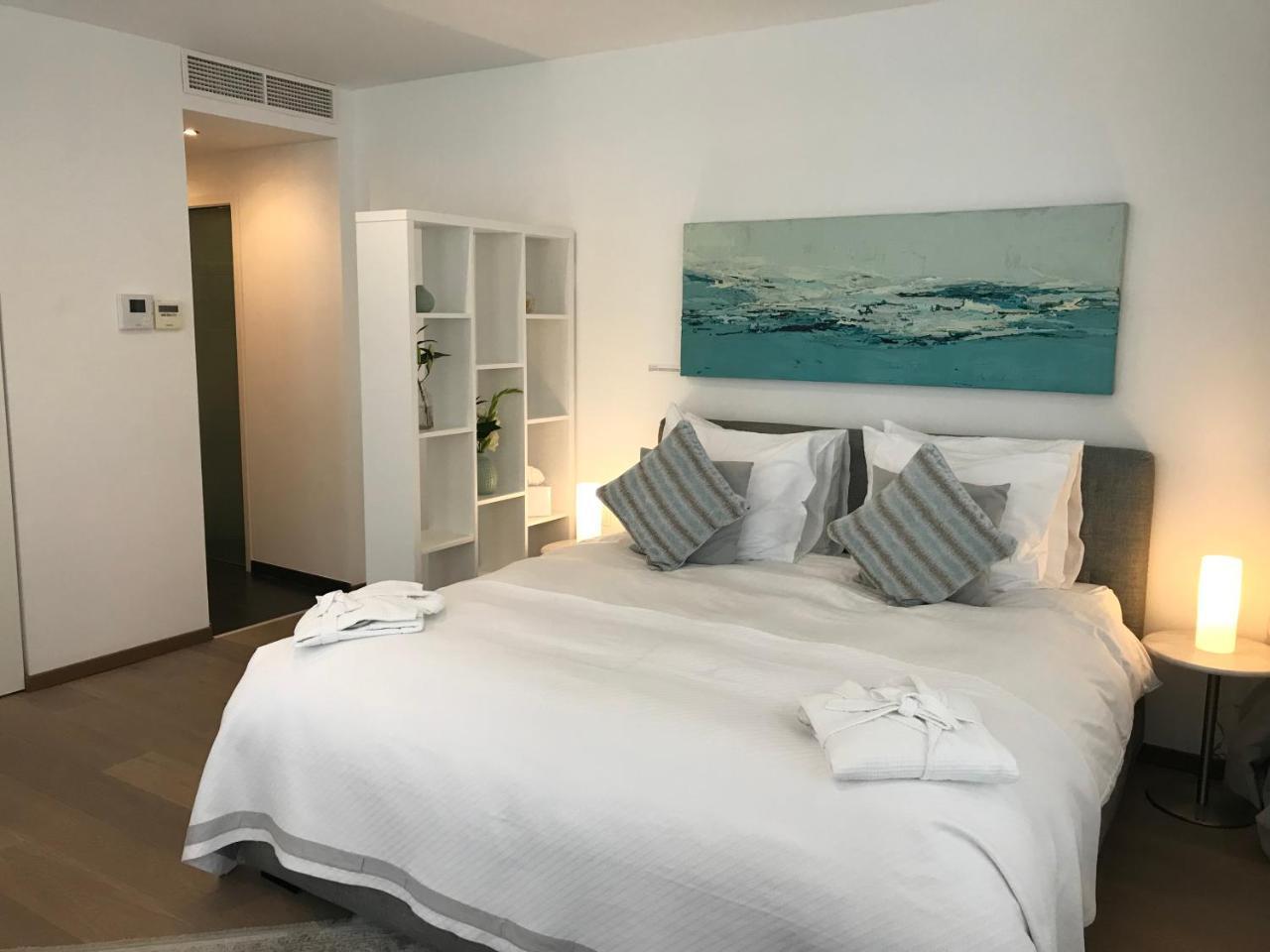 Antwerp Business Suites Bagian luar foto
