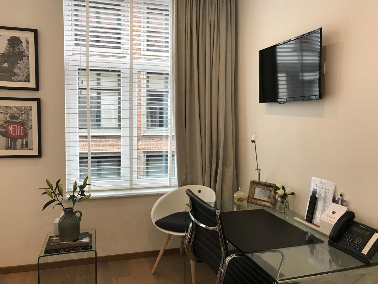 Antwerp Business Suites Bagian luar foto