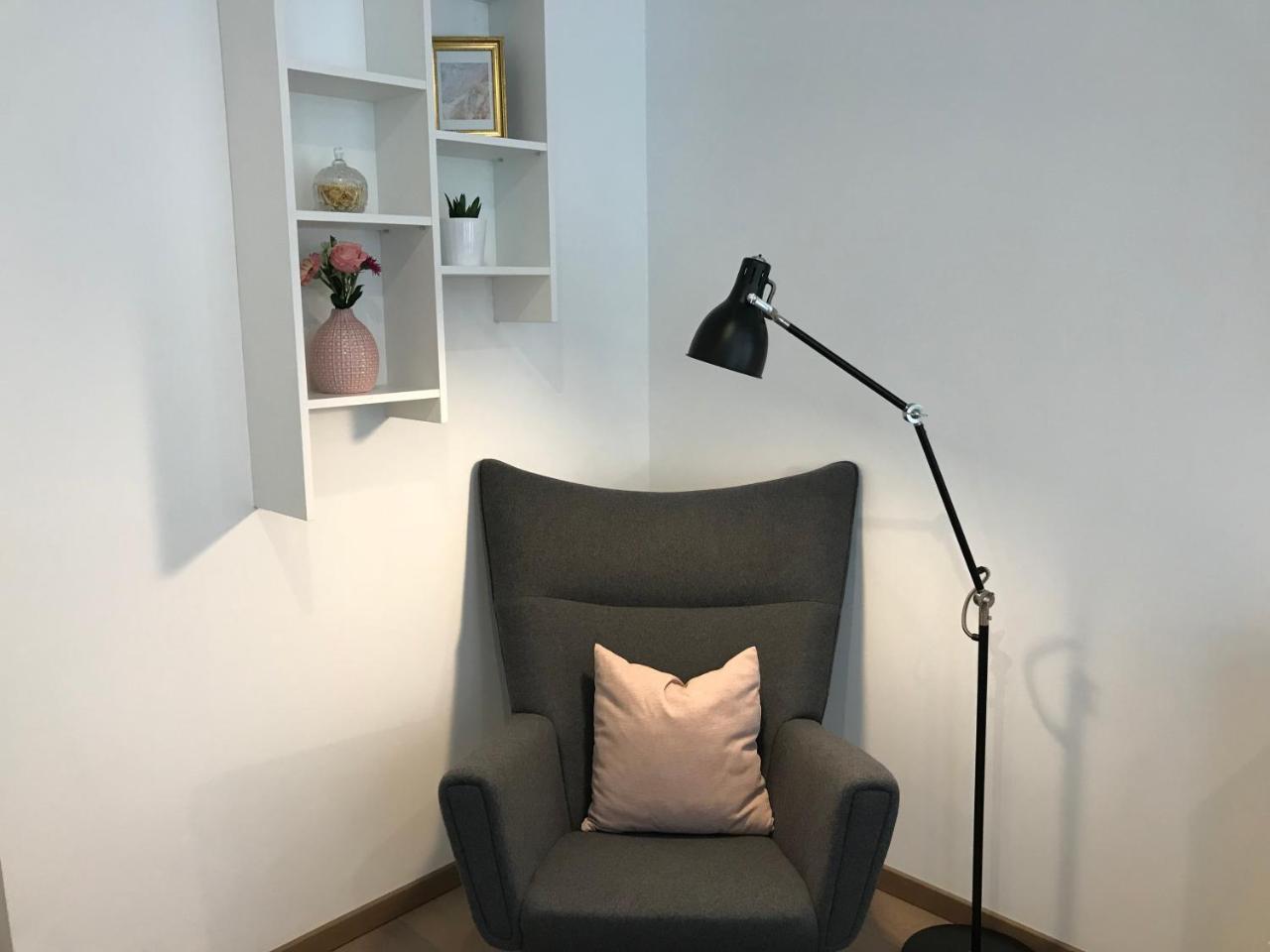 Antwerp Business Suites Bagian luar foto