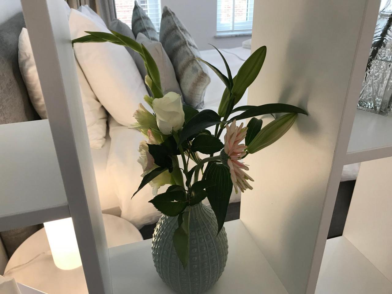 Antwerp Business Suites Bagian luar foto