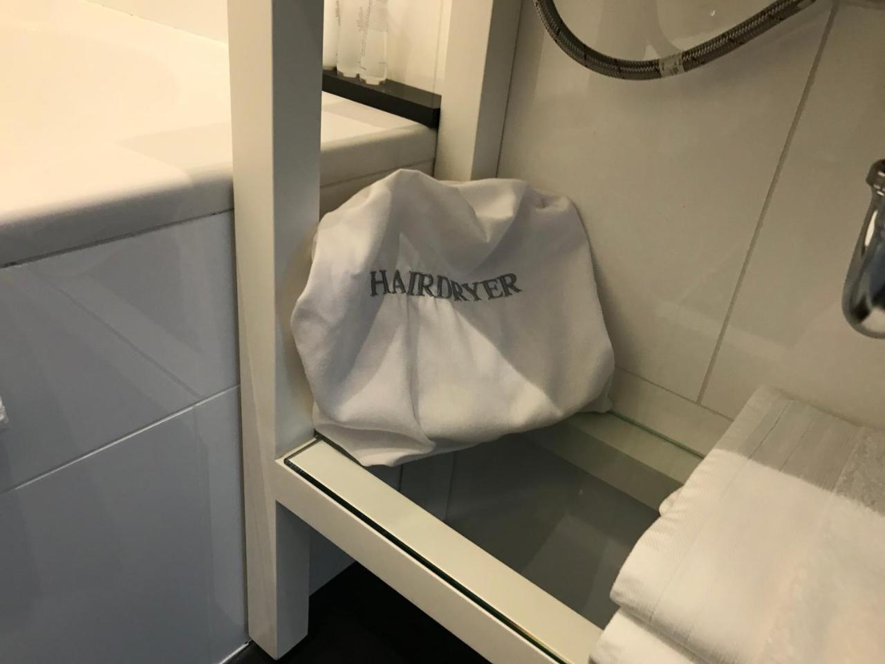 Antwerp Business Suites Bagian luar foto